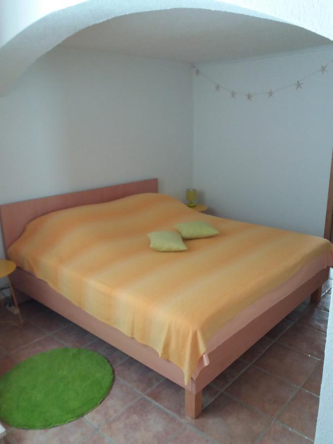 Apartments Lux Bol Esterno foto